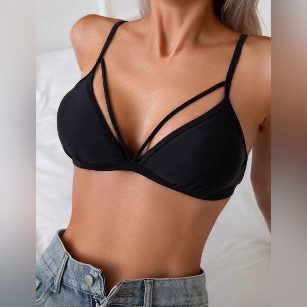 👙Women's Black Swim Bra.